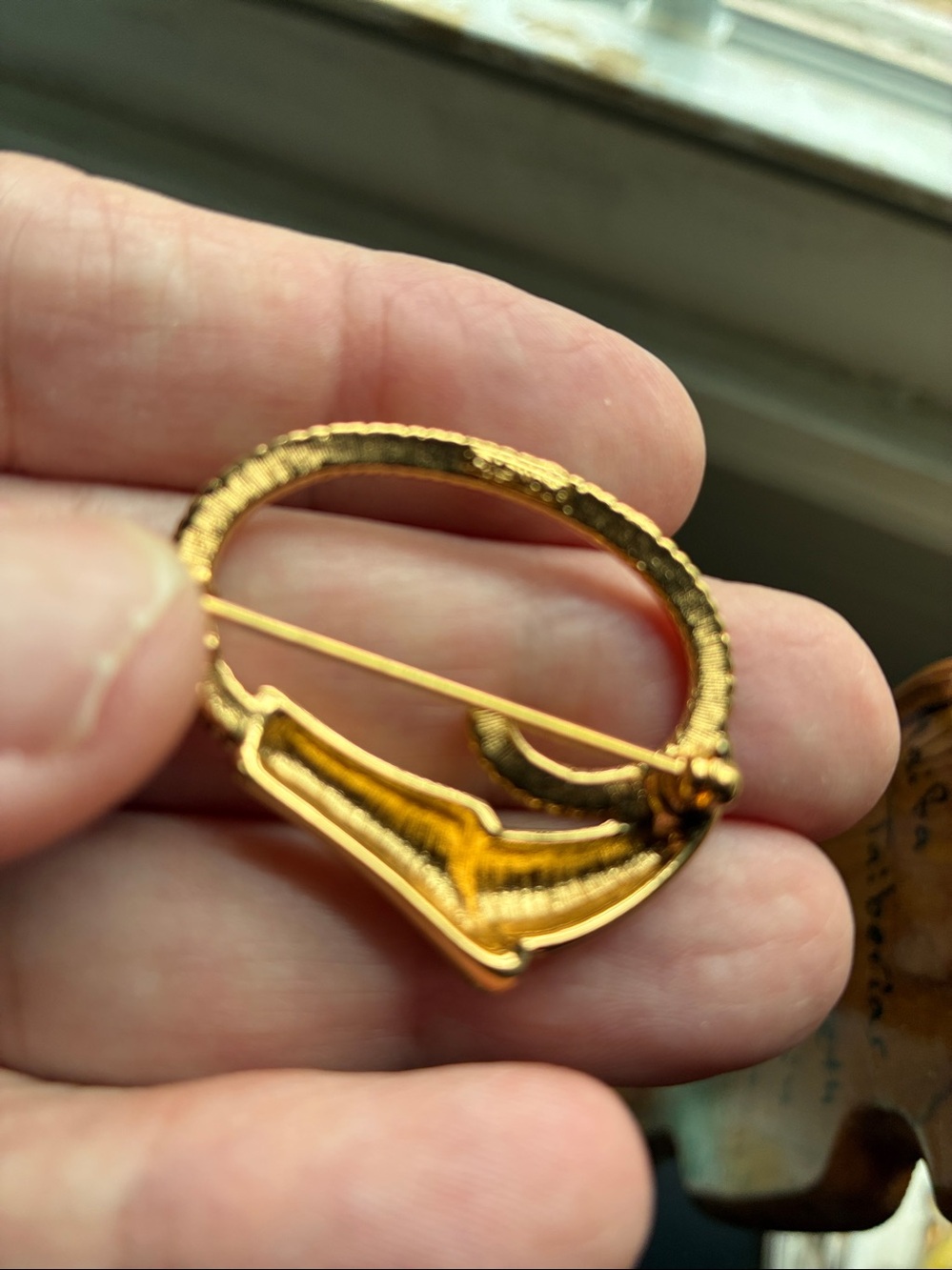 Vintage Monet brooch - Picture 4 of 6